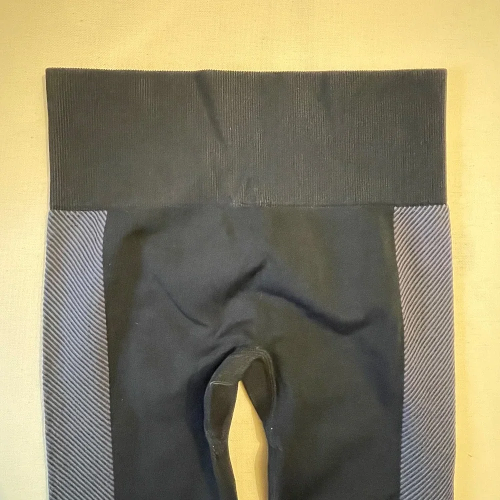 JoyLab Women Size Small Colorblock Seamless High Rise Leggings Black Grey Orange